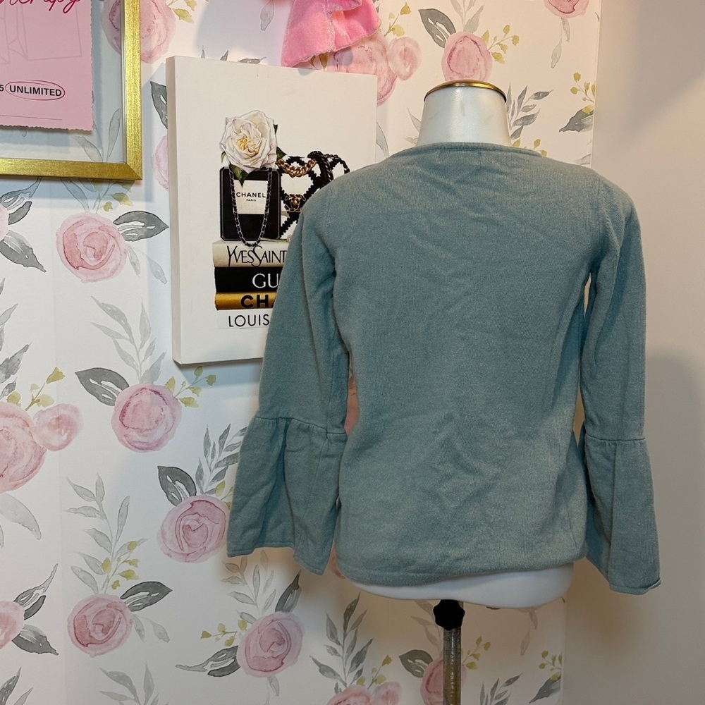 Benedetta B Chic Light Blue Long Sleeve Sweater Women's Top - Picture 2 of 4